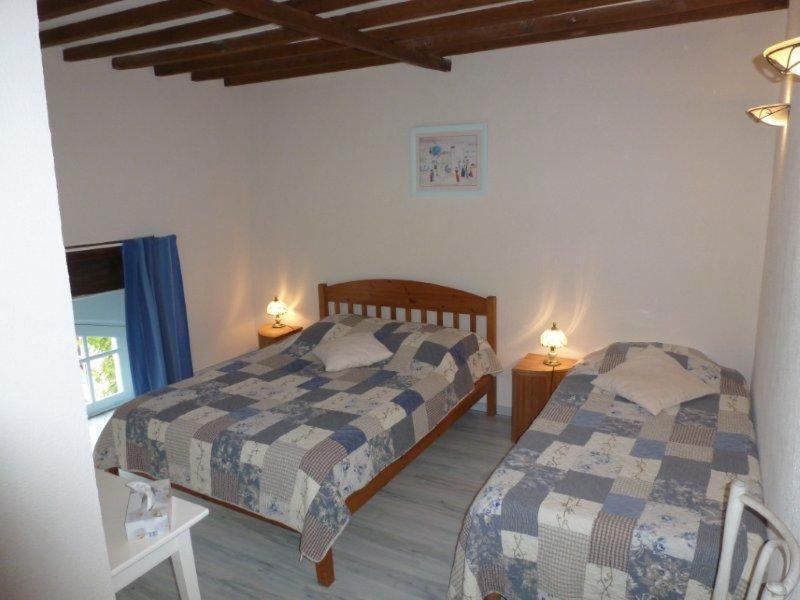 Bed and Breakfast Domaine De Varenne Saint-Amand-en-Puisaye Exterior foto