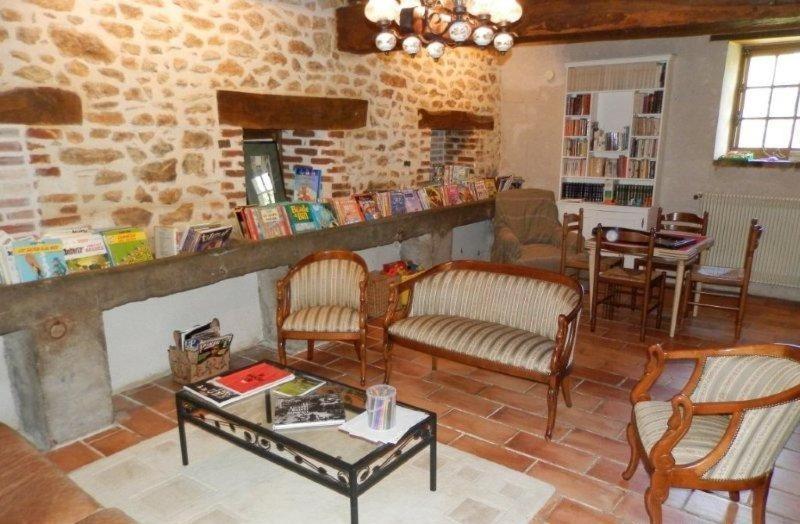 Bed and Breakfast Domaine De Varenne Saint-Amand-en-Puisaye Exterior foto
